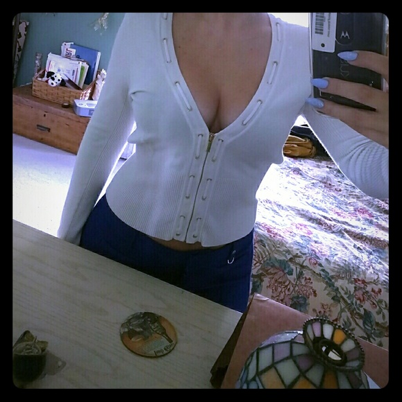 White gold v-cut zip up sweater
