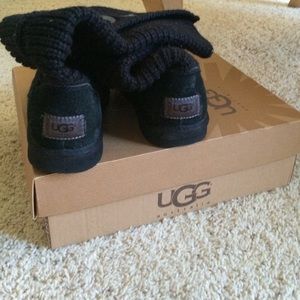 UGG
