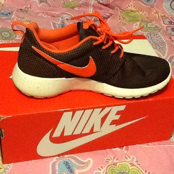 💎🔥Nike Rosherun🔥💎 - Picture 2 of 4