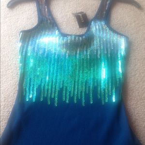 Teal Sequin tank💚💙