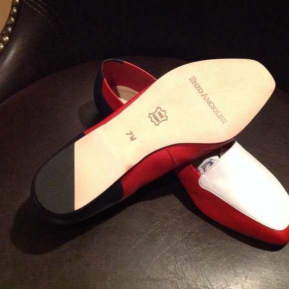 Enzo Angiolini - 7W - Red, White and Navy - Picture 2 of 3