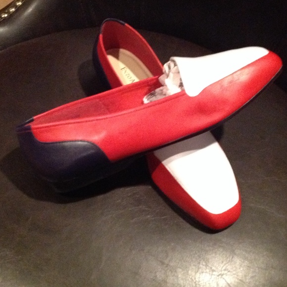 Enzo Angiolini - 7W - Red, White and Navy - Picture 3 of 3