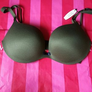 Victoria's Secret plunge push up bra