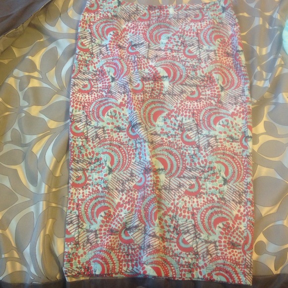 Colorful midi skirt