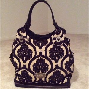 🎉TGIF SALE🎉CAKE Petunia Pickle Bottom Diaper Bag