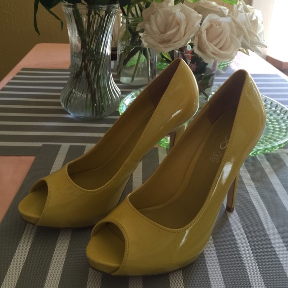 ALDO Shoes - Yellow Aldo Peep Toe Stilletto Pumps