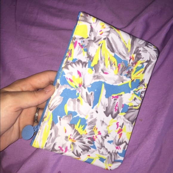 Cute never been used ipsy bag