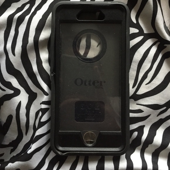 Used Otter box defender series iPhone 6 case