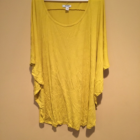 Old navy oversized shirt in yellow