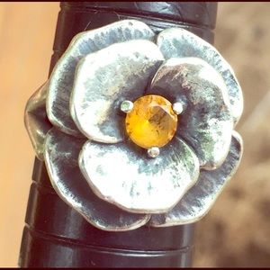 Selling preloved retired James Avery citrine