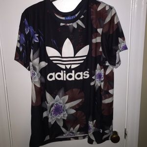 Adidas tshirt