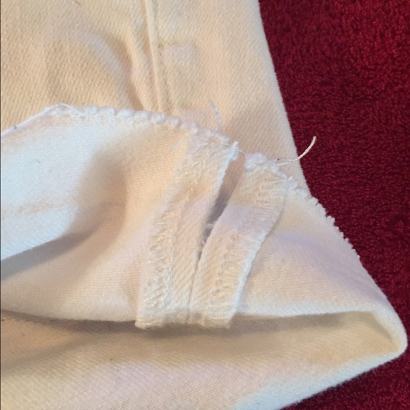 Shorts - Picture 2 of 3