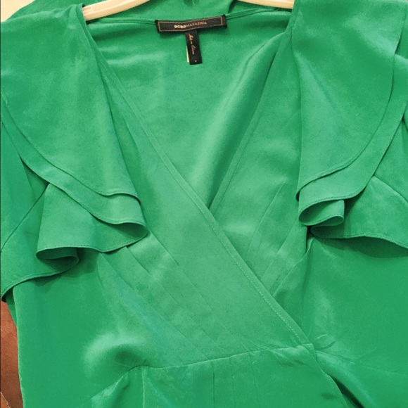 Emerald green BCBG blouse