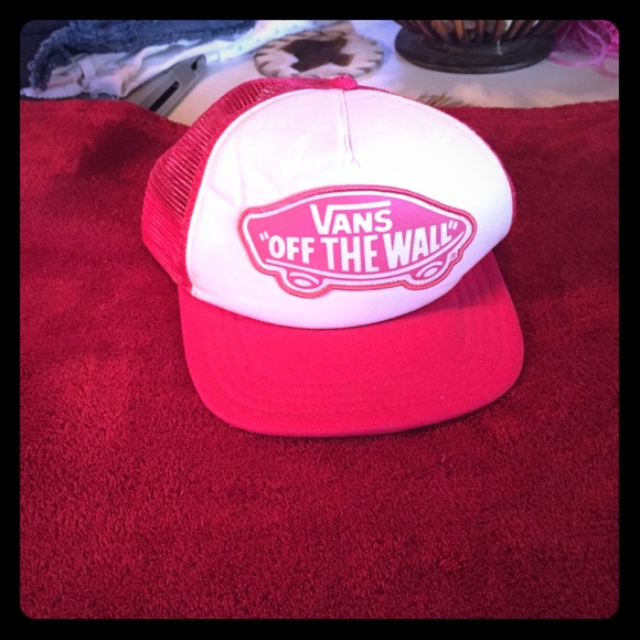 Pink Vans Off the Wall hat