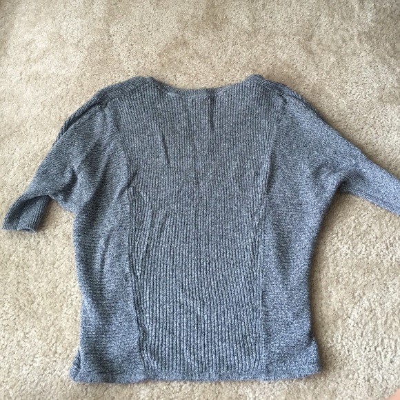 Express gray sweater - Picture 3 of 4