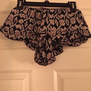 Brandy Melville Bloomer Shorts