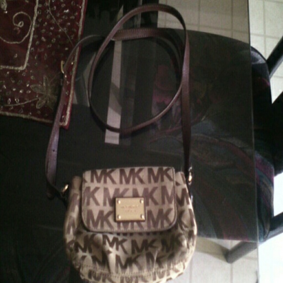 Michael Kors Crossbody