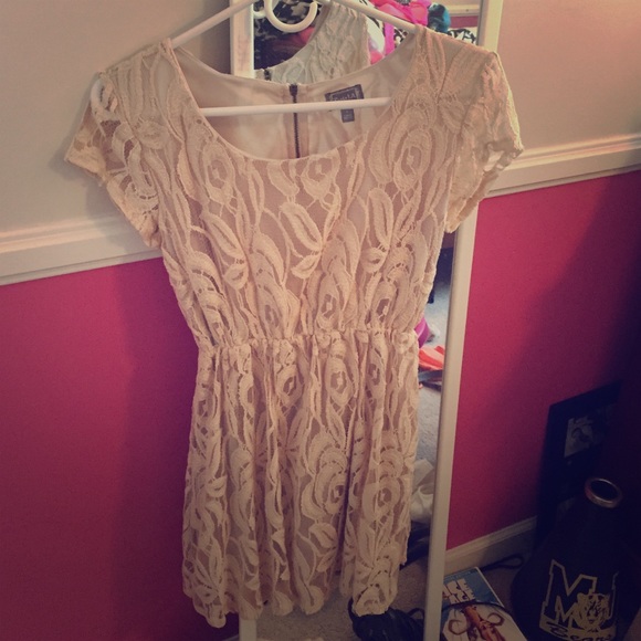 Creme lace dress