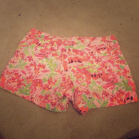 Cute Lily Pulitzer shorts