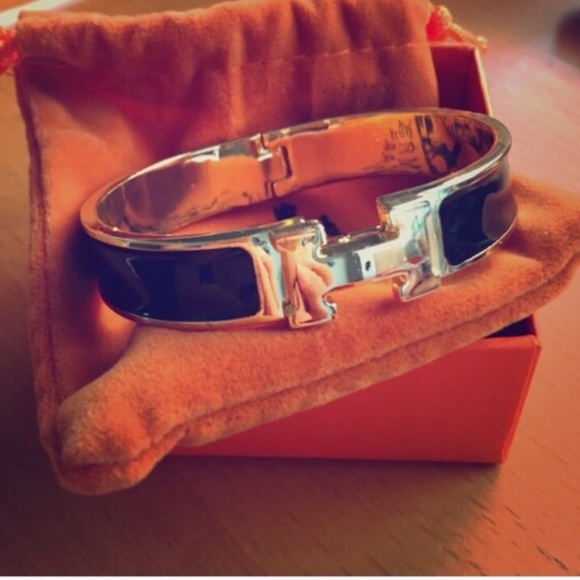 Black and gold bracelet