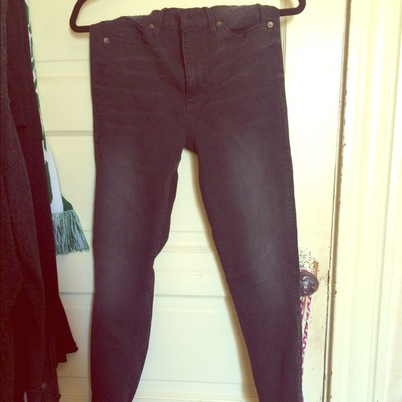 Black Guess Skinny Jeans