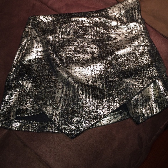Envelope skort
