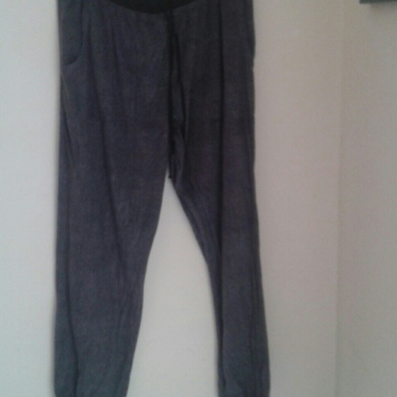 Grey cumfy pants