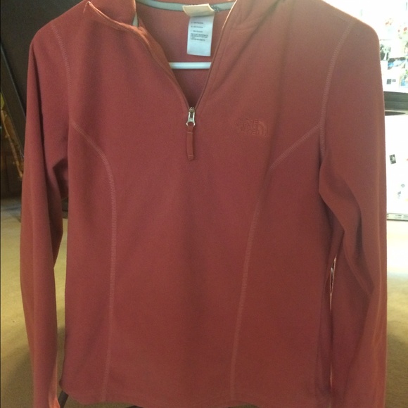 The North Face pullover size small