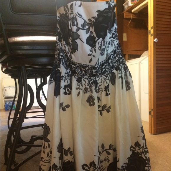 Size s dress
