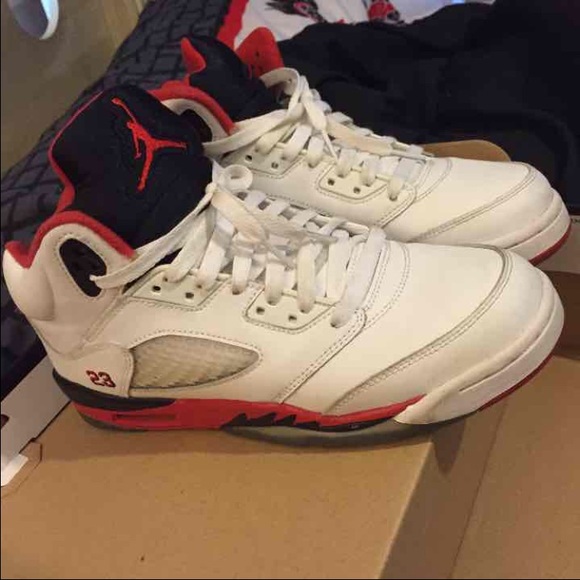 Jordan fire red 5 👣