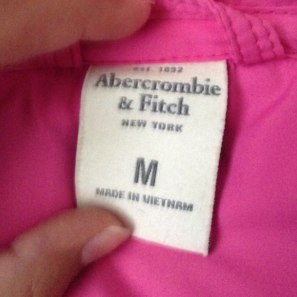 Pink puffy vest - Picture 3 of 4