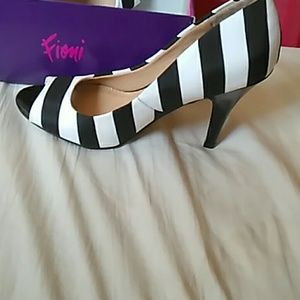 Fioni heels