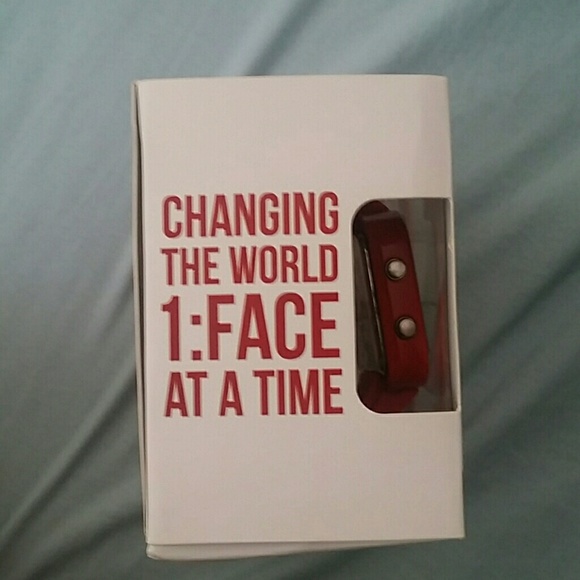 Red 1face watch - Picture 2 of 4