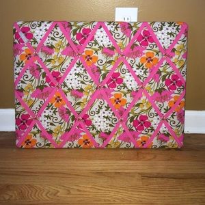 Vera Bradley Organizer