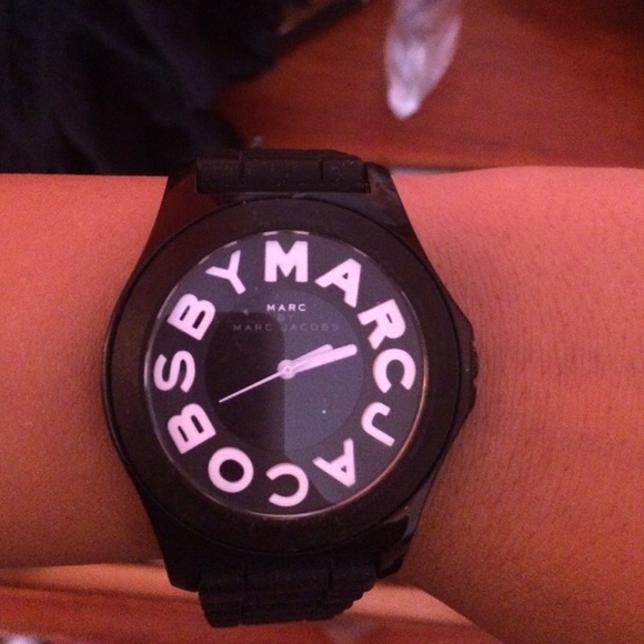 Marc Jacobs black watch