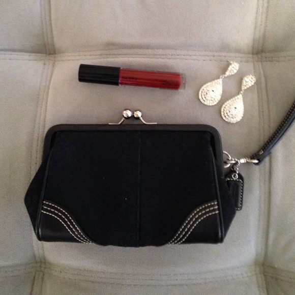 🌸Sold in a bundle