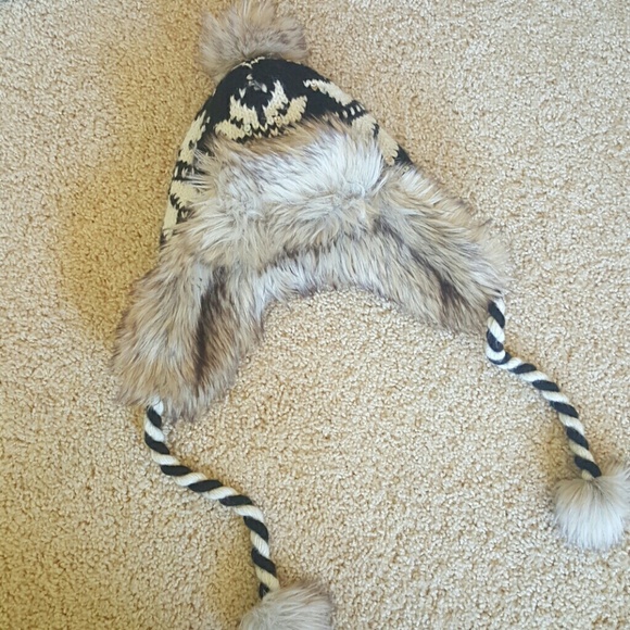 American Eagle winter hat