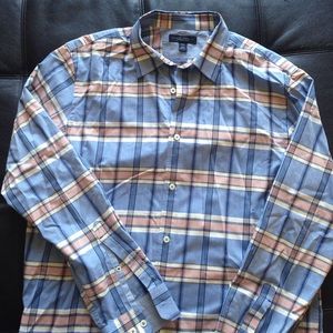 Beautiful men's dress shirt CLEARANCE!
