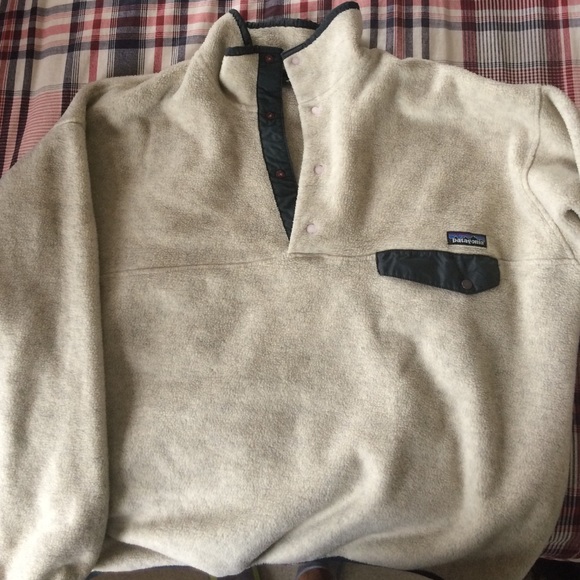 Cream fleece Patagonia size XXL