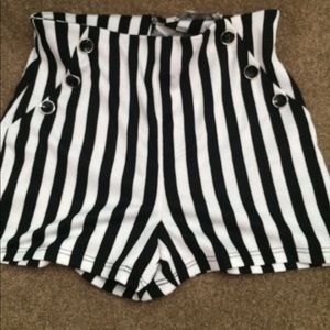 striped high waisted buttoned shorts