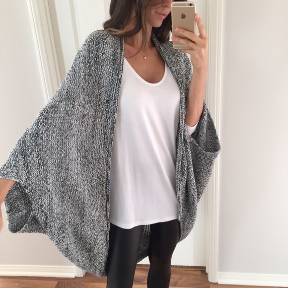 Sold • Black Cocoon Thick Knit Sweater - Picture 2 of 4