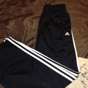 Women's Adidas 3-stripes pants.