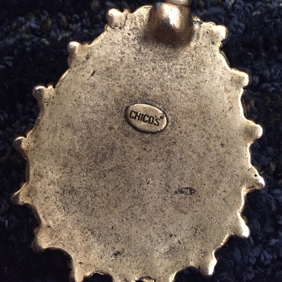 Necklace - Picture 2 of 2