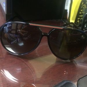 Authentic Black Gucci Aviator Sunglasses
