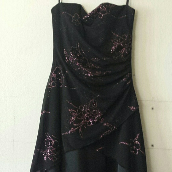 Dress - Picture 2 of 2