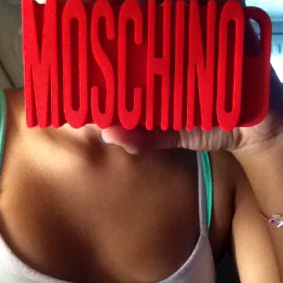 Moschino iPhone 5s red case