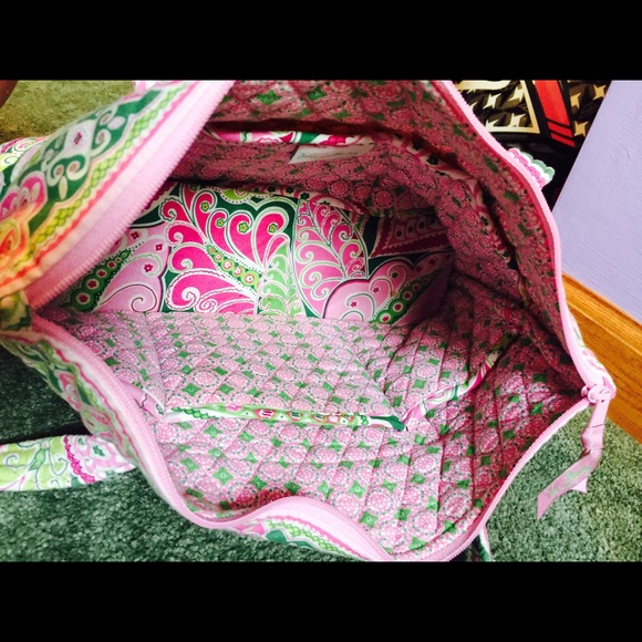 Vera Bradley purse - Picture 2 of 3