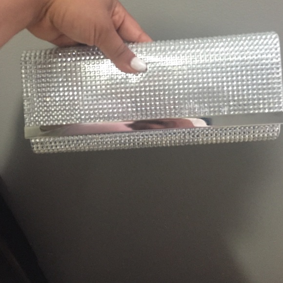 Fancy sparkly clutch,