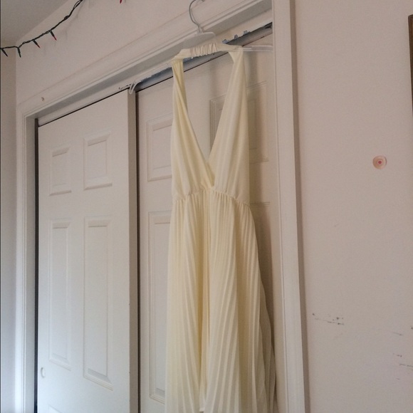 Vintage halter cream colored Marilyn Monroe dress