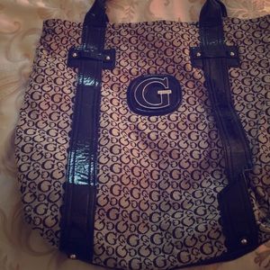 Guess purse